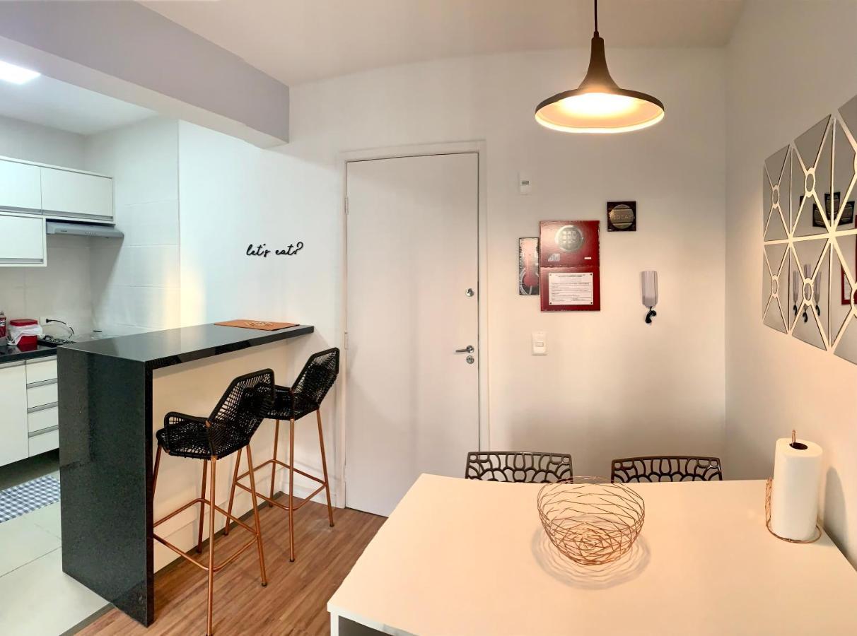 707- Apartamento Encantador, Amplo E Decorado, Quarto, Sala, Cozinha, Mobiliario Moderno, Cozinha Completa Com Utensilios , Excelente Vista Da Cidade E Localizacao Privelegiada No Bairro Bigorrilho Curitiba Exterior photo